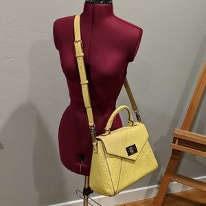 SOLD! Kate Spade Crossbody Satchel w/ free gift